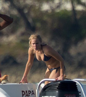 Jennifer Lawrence wet bikini