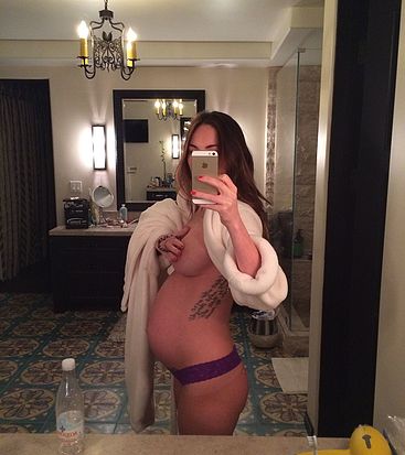 Megan Fox leaked nude selfie