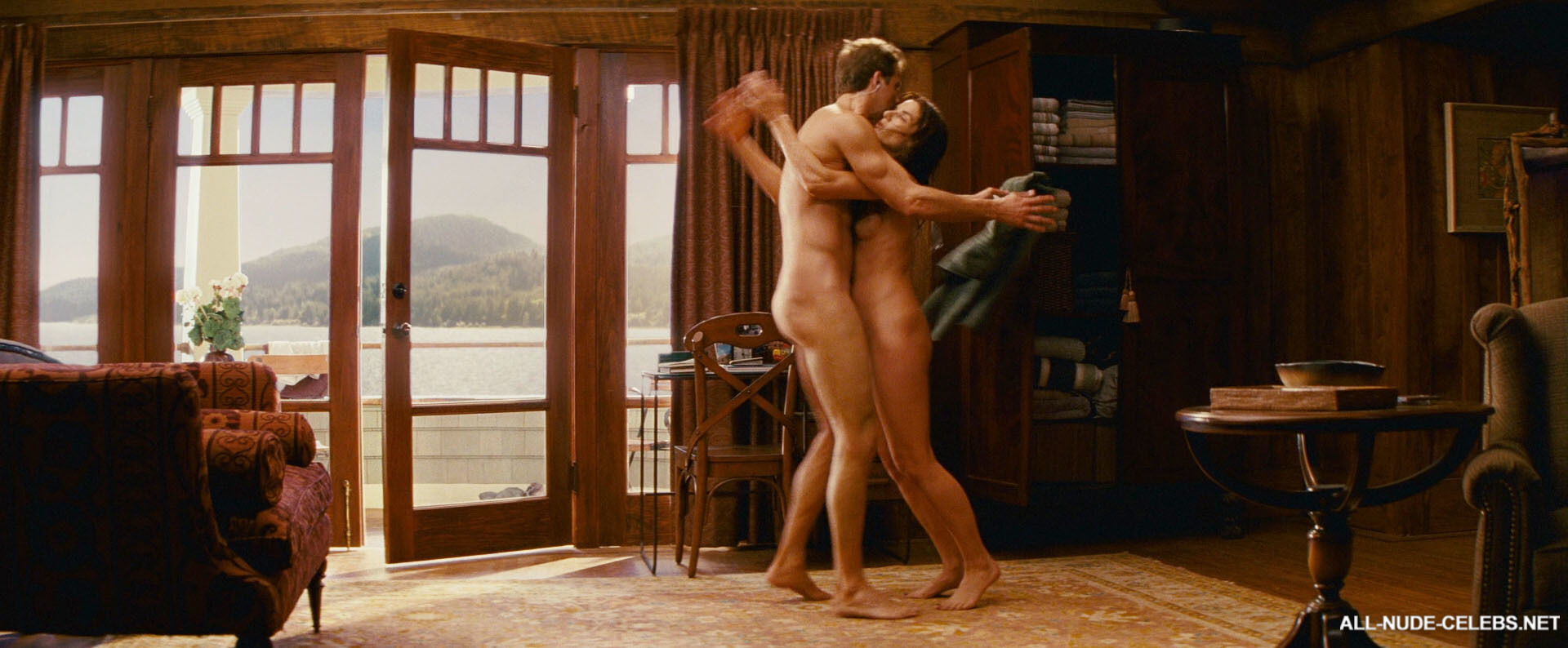 Ryan Reynolds Nude Gif.