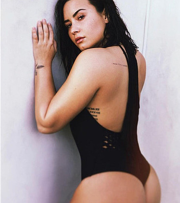 Demi Lovato ass