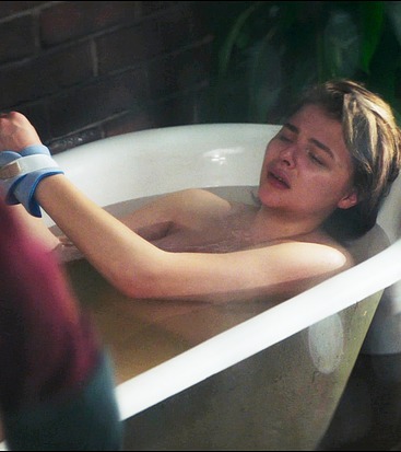 Chloe Grace Moretz exposed