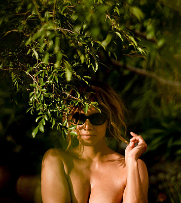 Halle Berry topless nude leaks