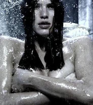 Jennifer Garner topless