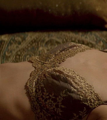 Yvonne Strahovski lingerie sex video