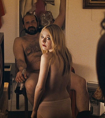 Dakota Fanning topless scenes