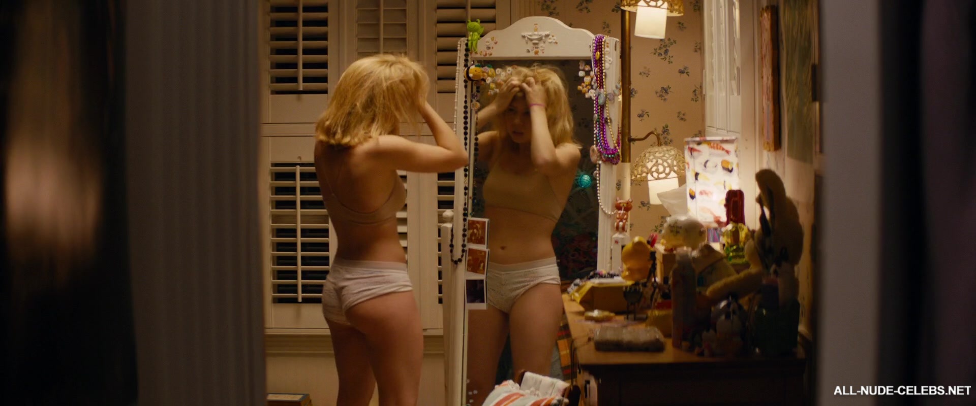 Jennette McCurdy sexy lingerie movie scenes.