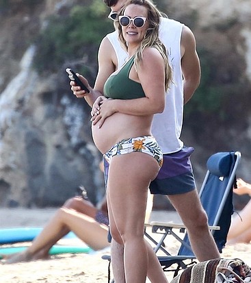 Hilary Duff pregnant oops