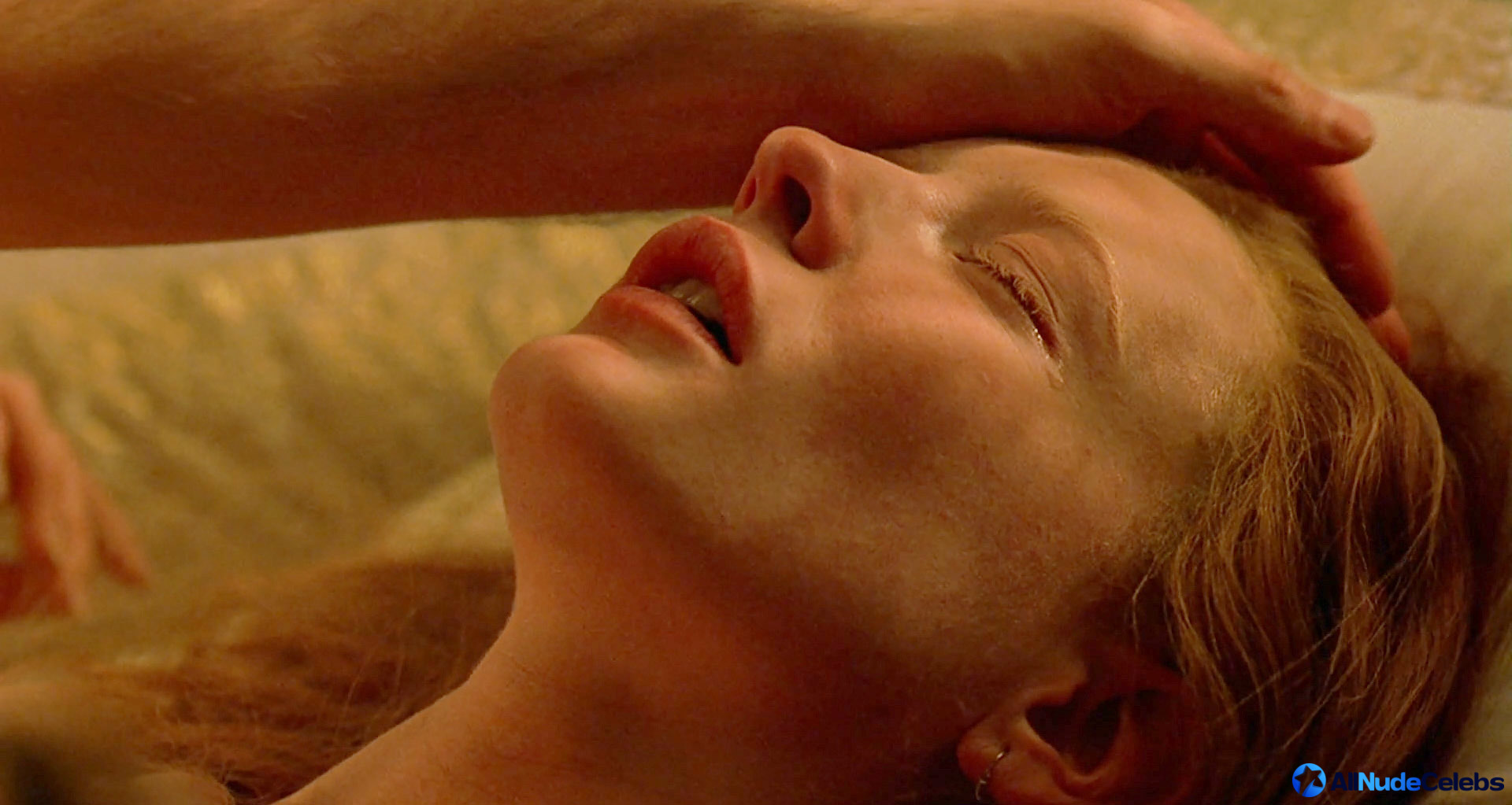 Cate Blanchett nude lesbian sex scenes.