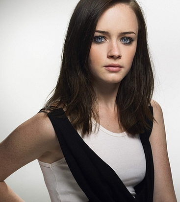 Alexis Bledel nipples