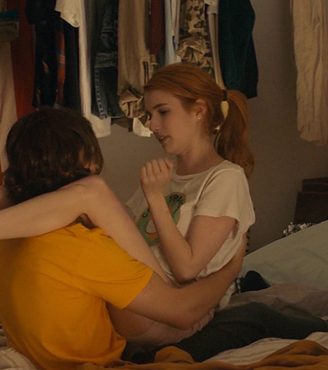 Emma Roberts sex scenes