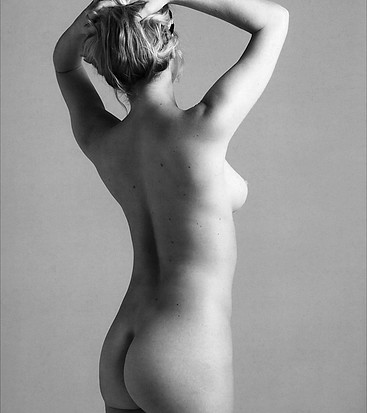 Chloe Sevigny nudity pics
