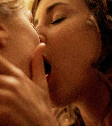 Jessica Stroup pussy sex