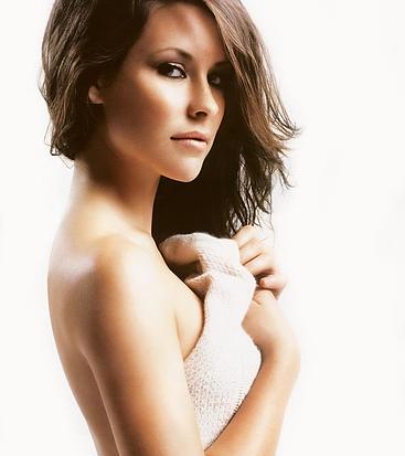 Evangeline Lilly naked