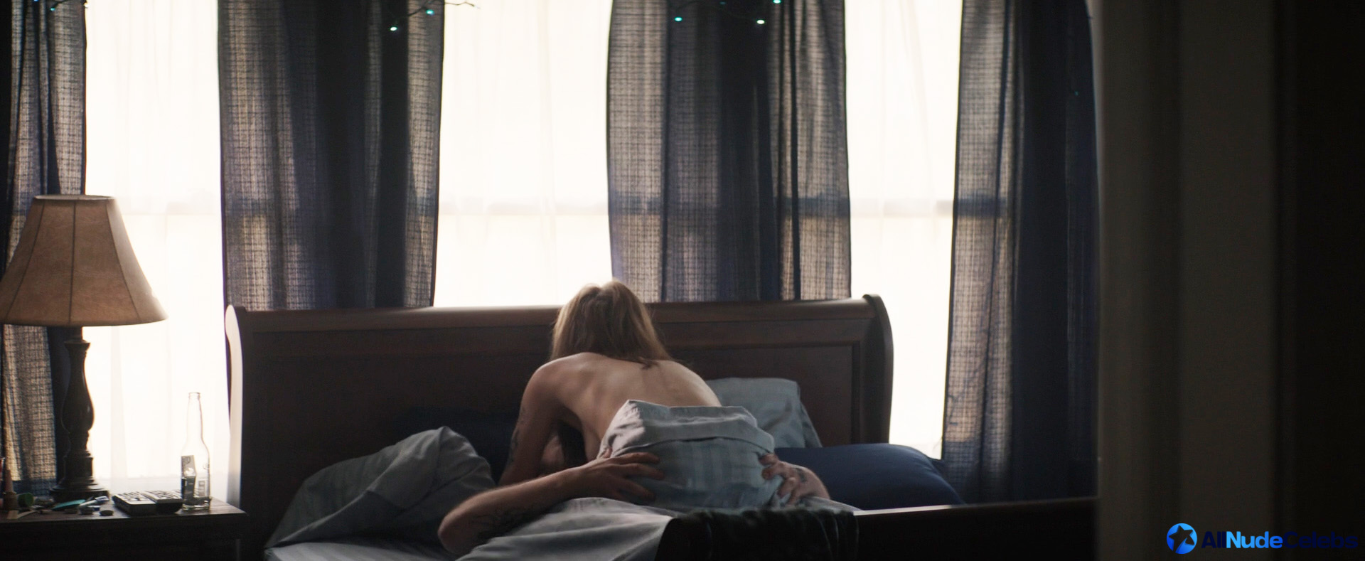 Zoey Deutch naked and sex movie scenes.