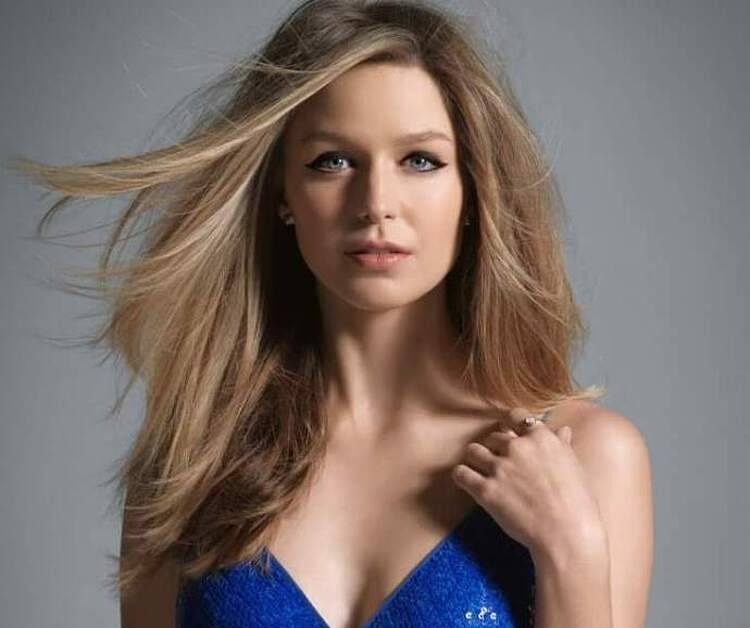 Melissa Benoist sexy