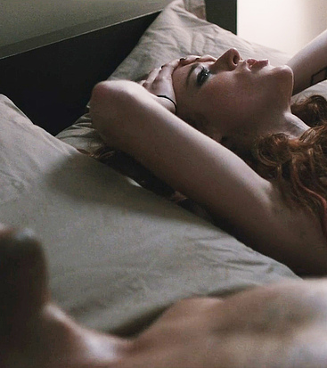 Rose Leslie tits naked