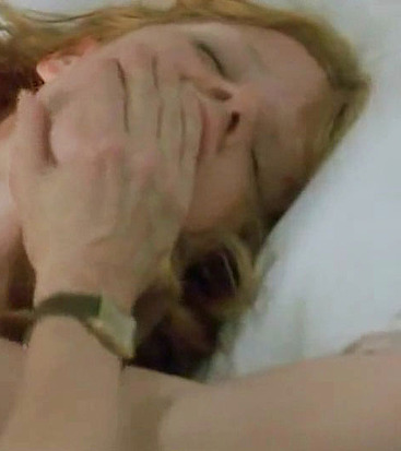 Jessica Chastain topless movie scenes
