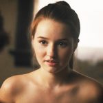 Kaitlyn Dever Nude Lesbian Sex Videos & Sexy Bikini Shots