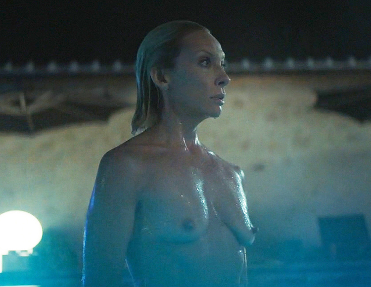 Toni Collette frontal nude