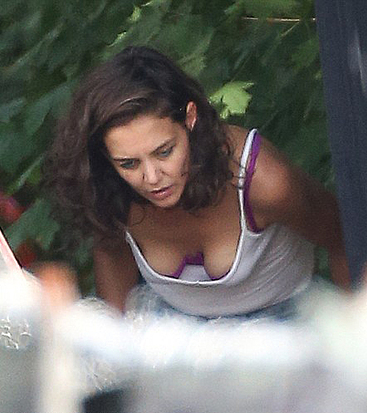 Katie Holmes nipslips