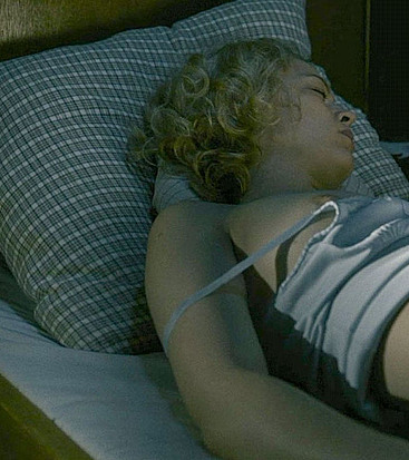 Paula Beer nude scenes