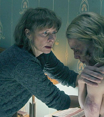 Paula Beer nude scenes