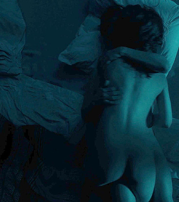 Paula Beer nude scenes