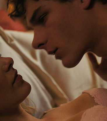 Mckenna Grace nude and sexy scenes