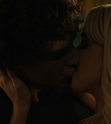 Mckenna Grace nude and sexy scenes