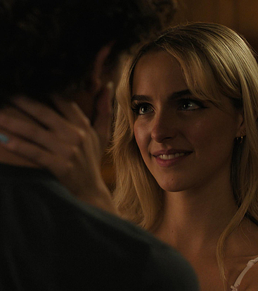 Mckenna Grace nude and sexy scenes
